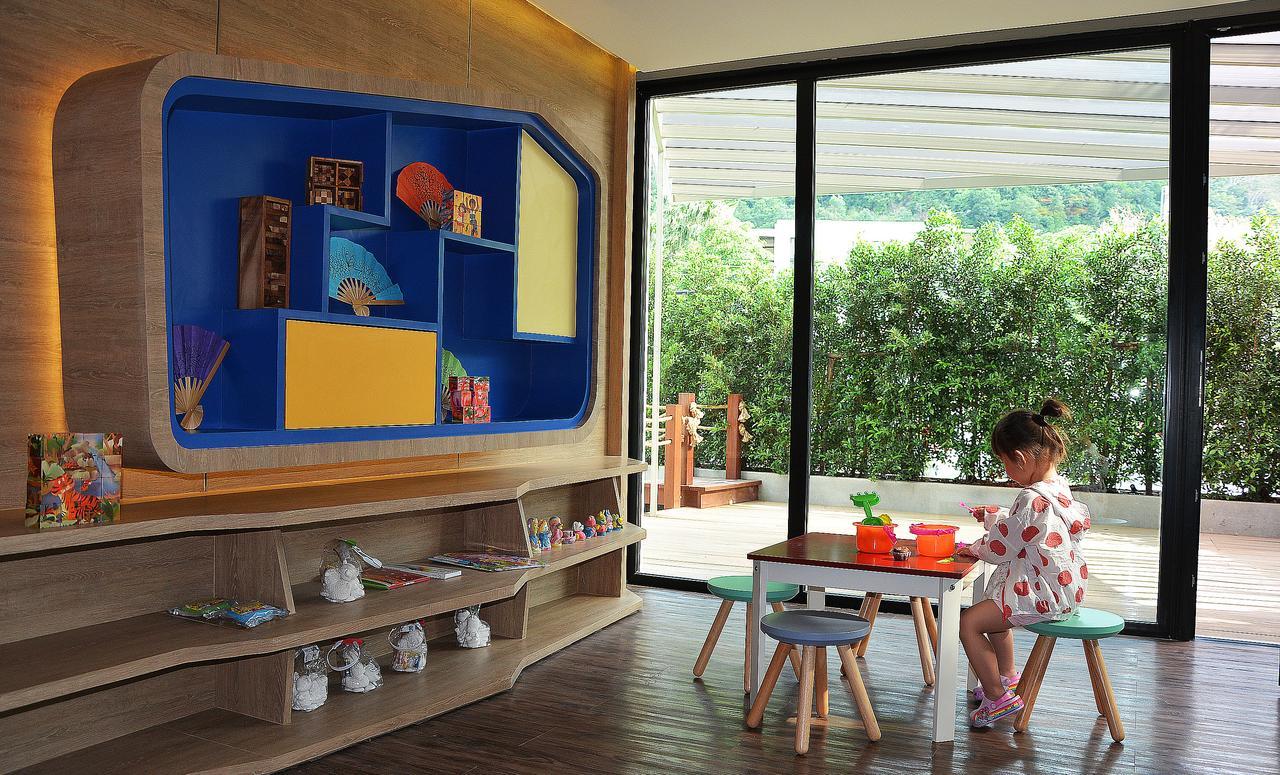 芭东山丘迈家酒店【SHA Extra Plus】 Patong 外观 照片 The Children's Club at the InterContinental Hotel, Hua Hin, Thailand